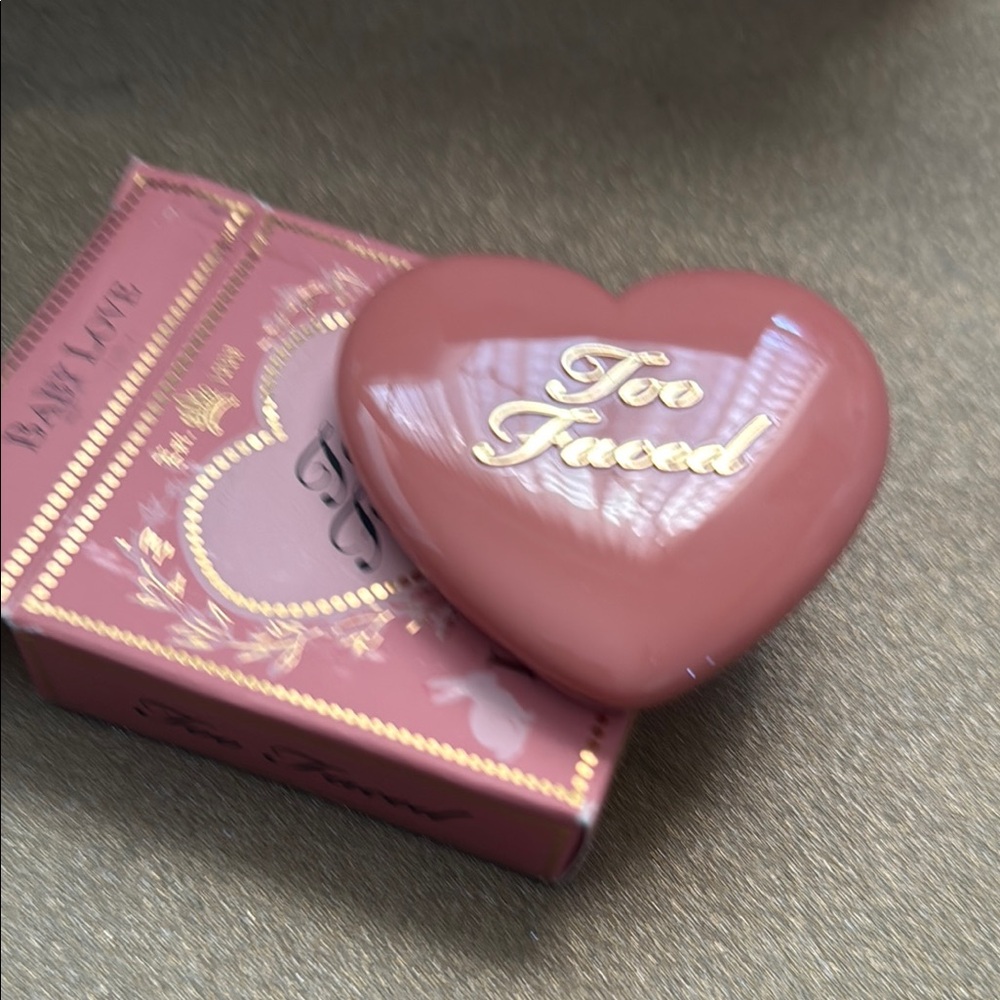 Too Faced Pink Blush Heart Compact
